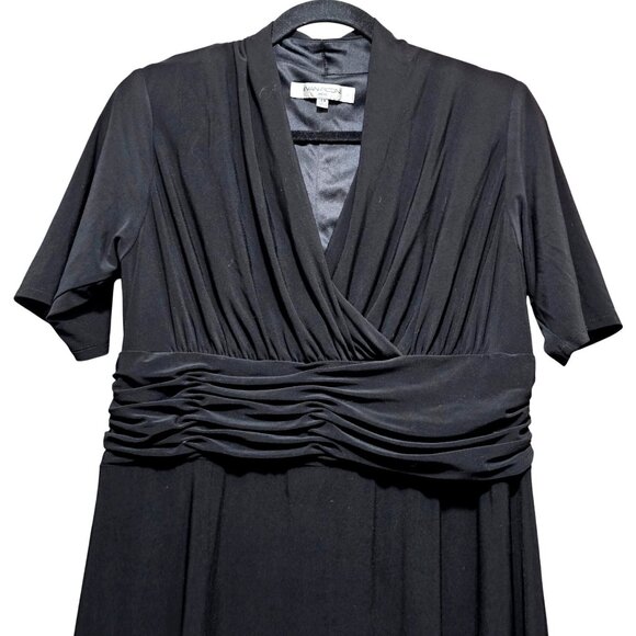 Evan Picone Black Knee-Length Dress With Rushed Waist Detail, Short Sleeves & V- - Picture 3 of 9